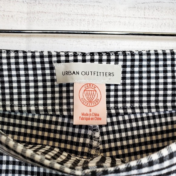 Urban Outfitters Plaid Women's Shorts High Rise Size 8 - Picture 2 of 6
